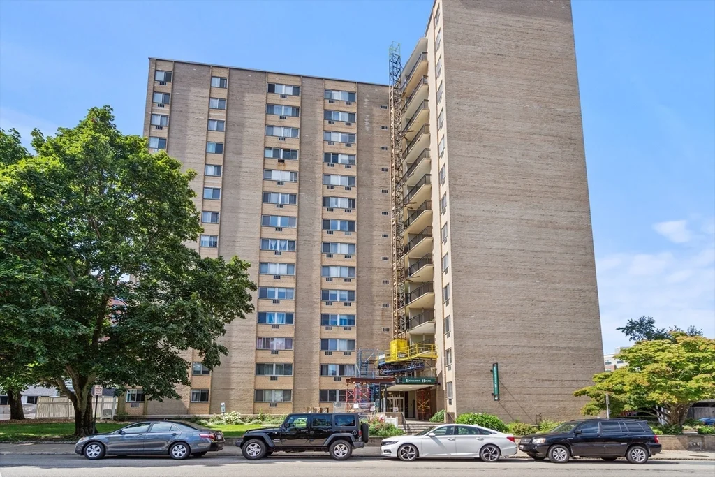 1025 Hancock, Quincy Center