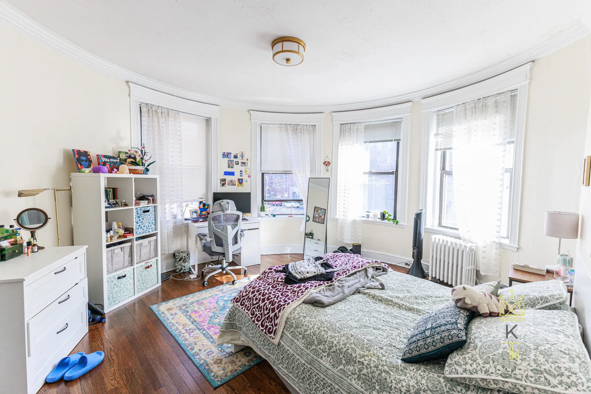 1955 Commonwealth Ave, Brighton