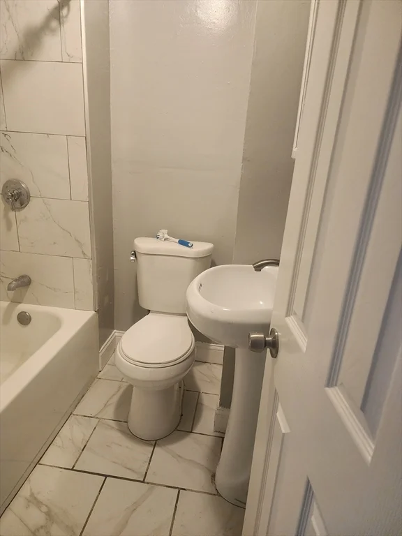 10-12 Michigan, Dorchester