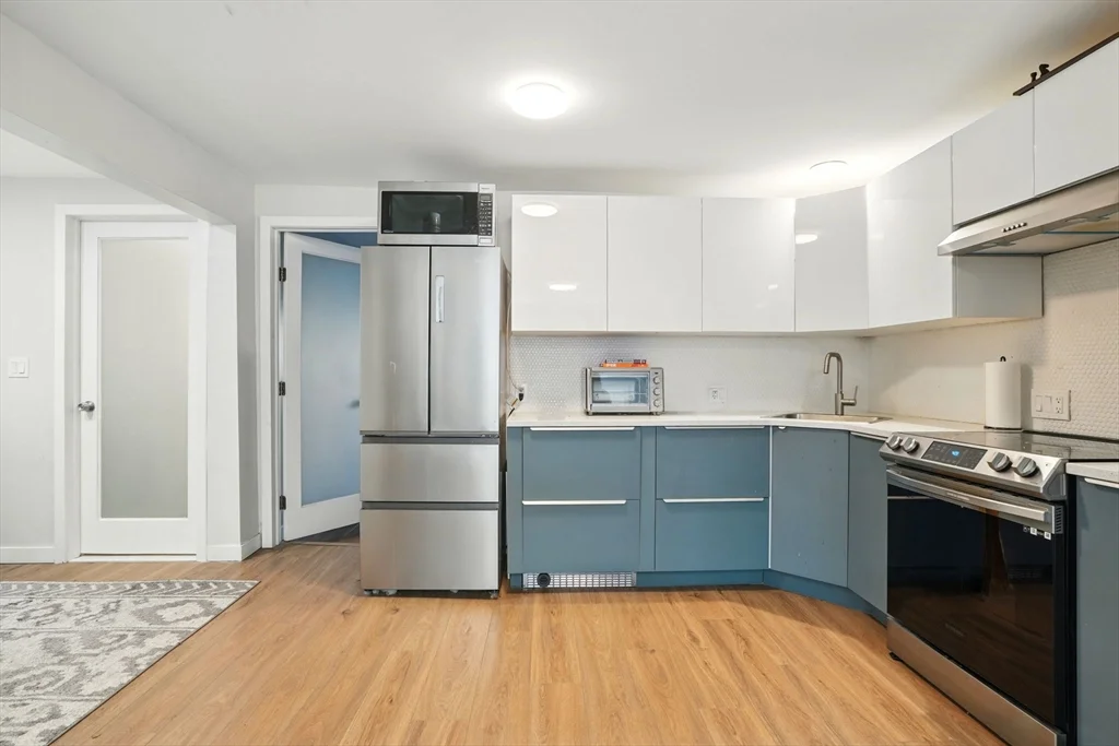 80 E Brookline St, South End