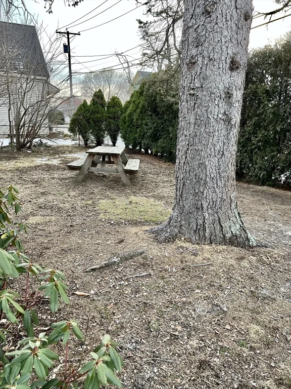 16 Pearl St, North Weymouth