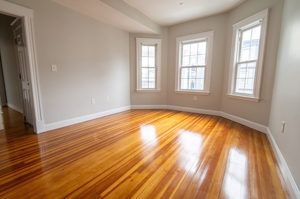 110 Fuller St, Dorchester