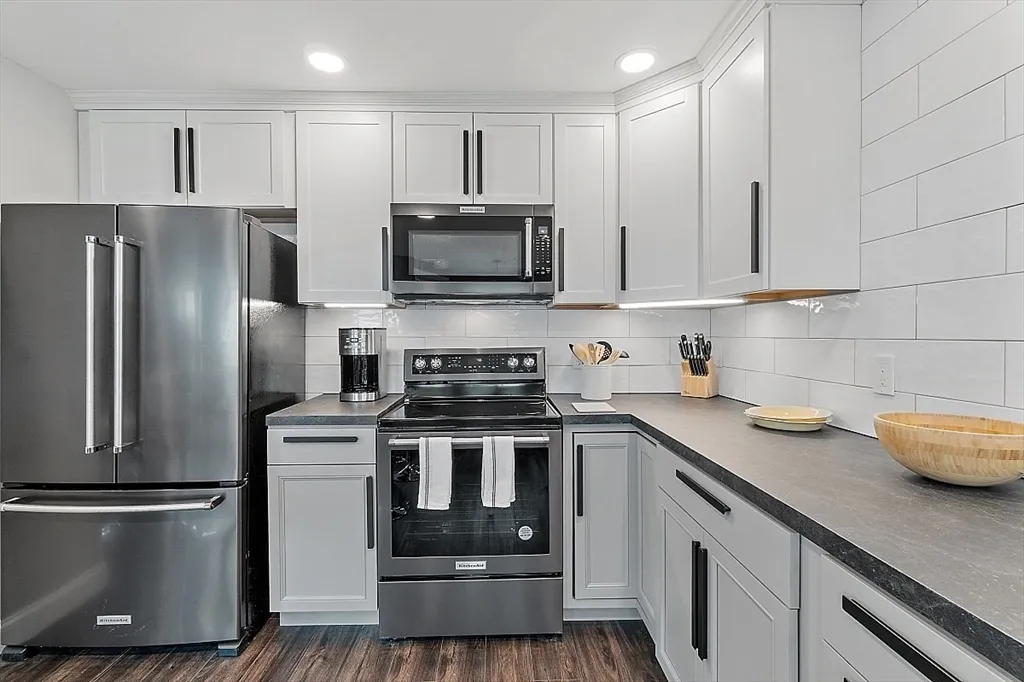 4 Northern Blvd, Plum Island