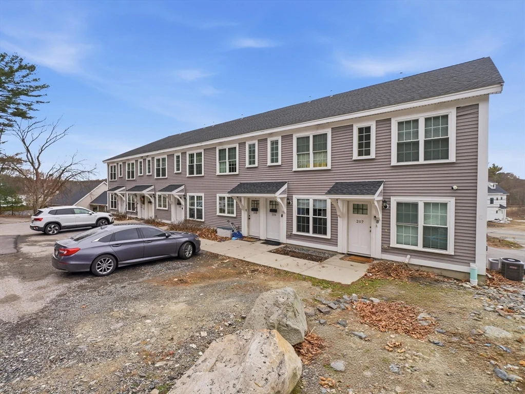 89 West Main, Northborough