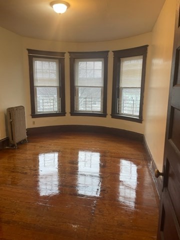 1 Beacon Ave, Holyoke