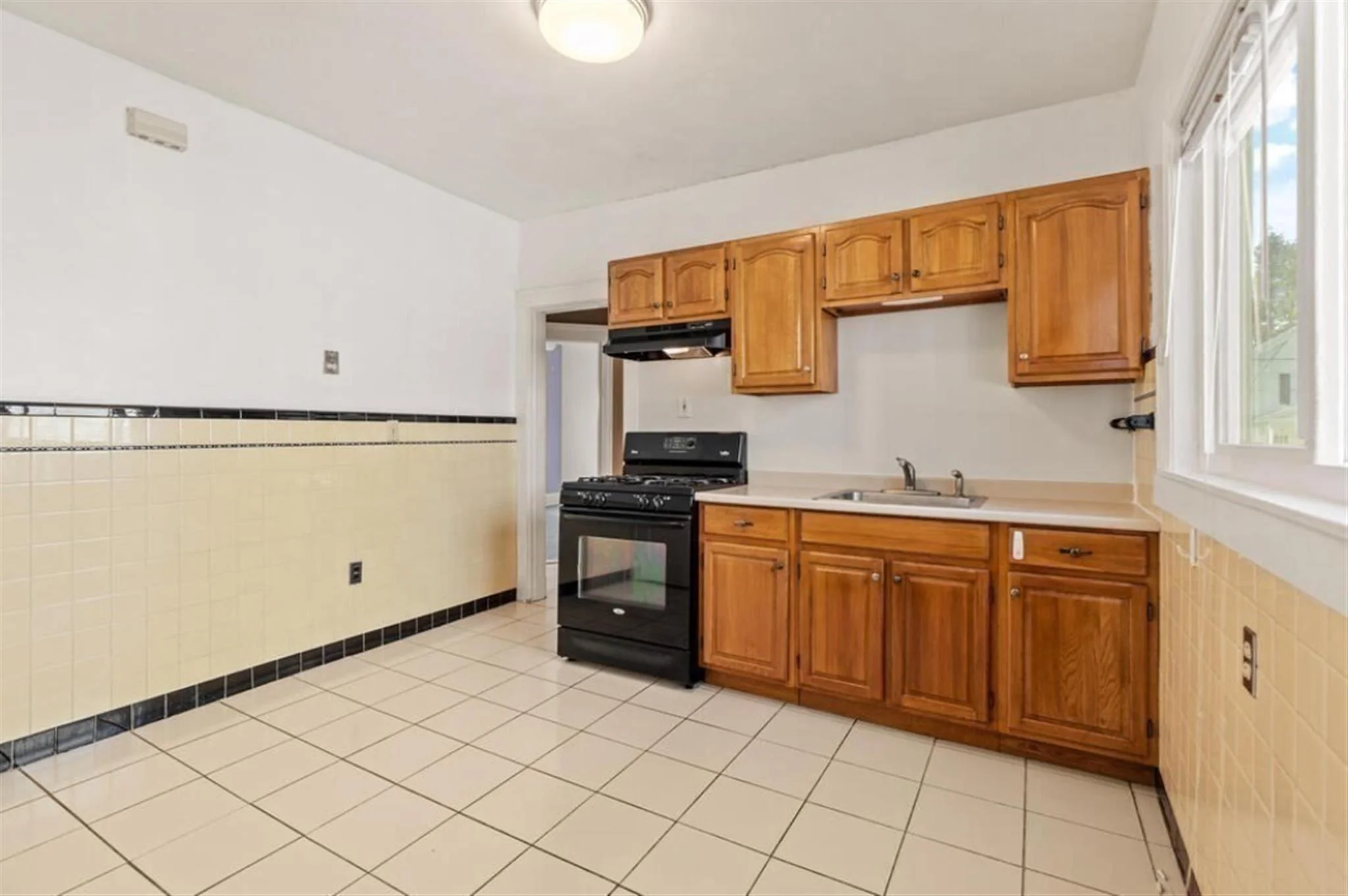 38 George St, South Medford