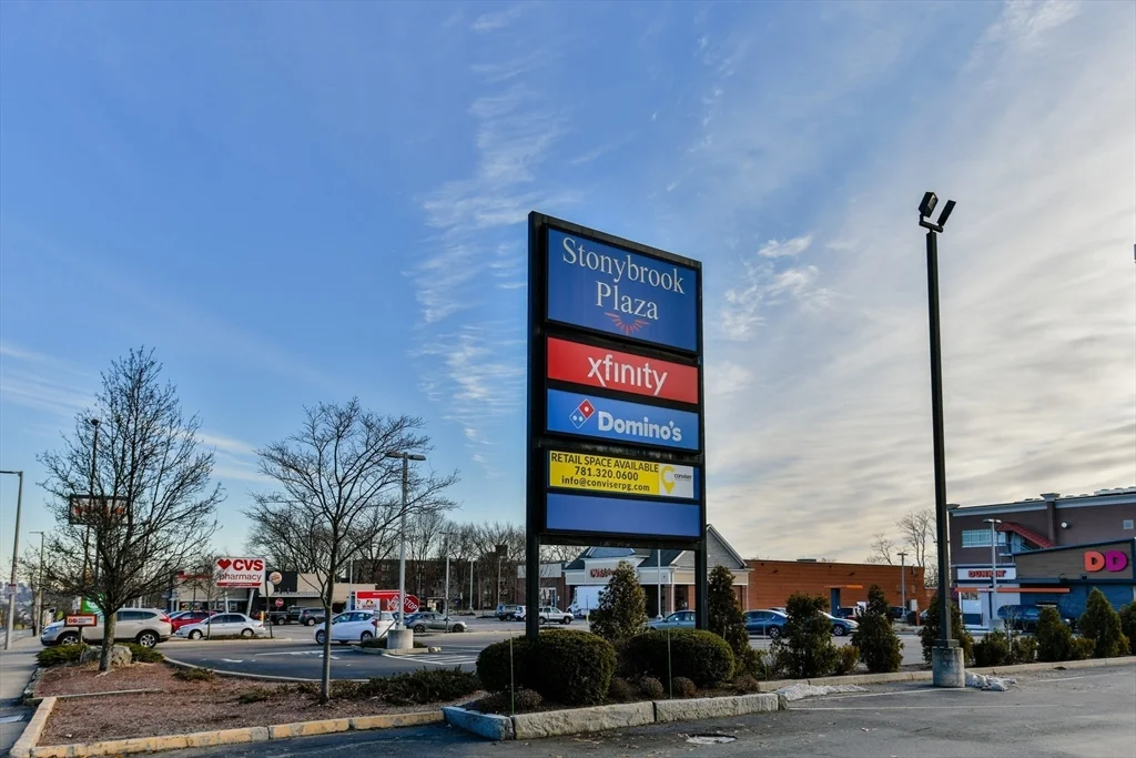 4635 Washington St, Roslindale