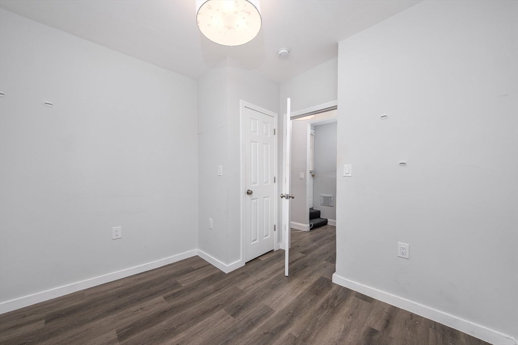 351 East 8th St, South Boston