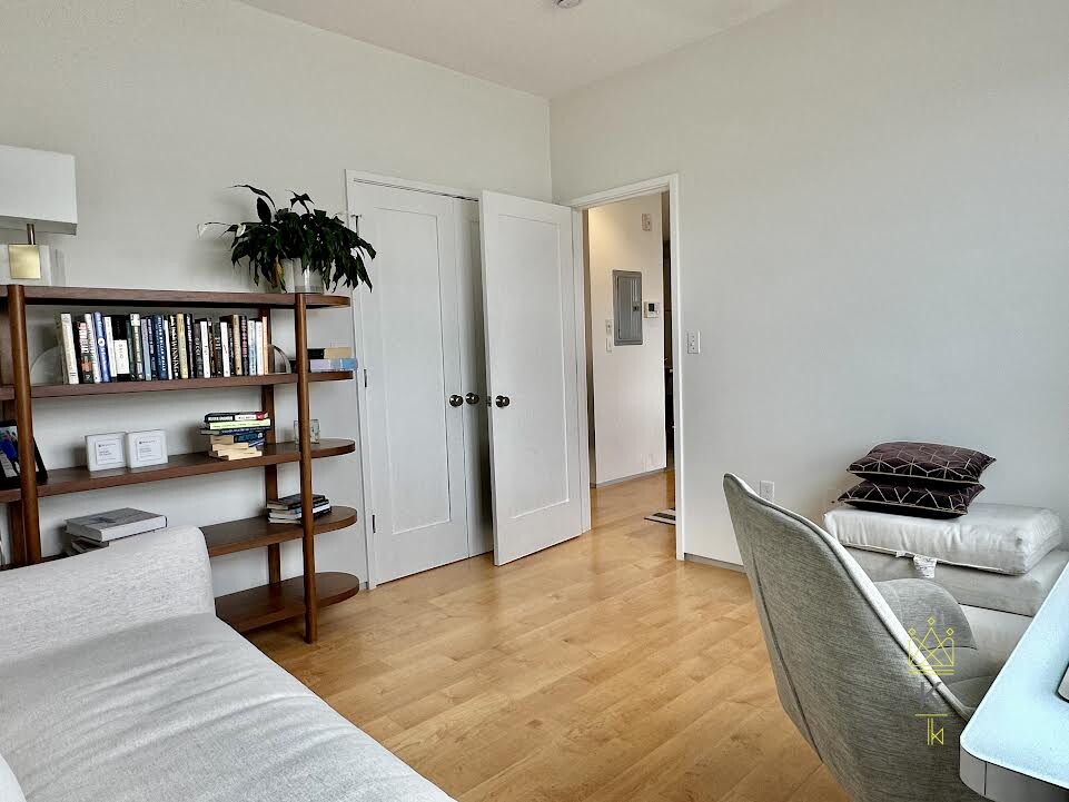 345 D St, South Boston