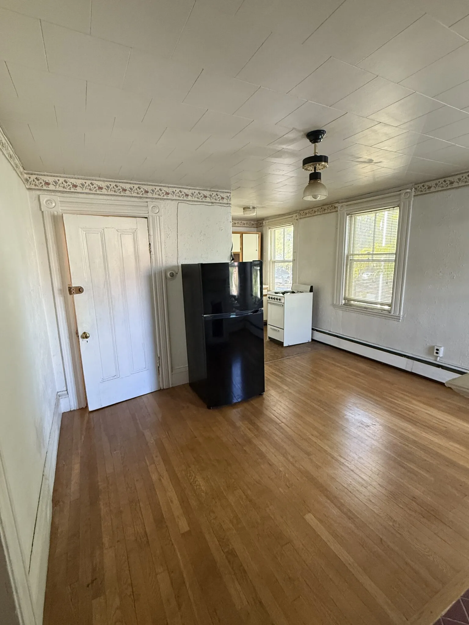 74 Otis St, East Cambridge