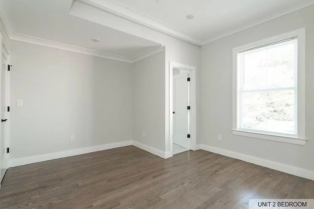 68 Day St, Jamaica Plain