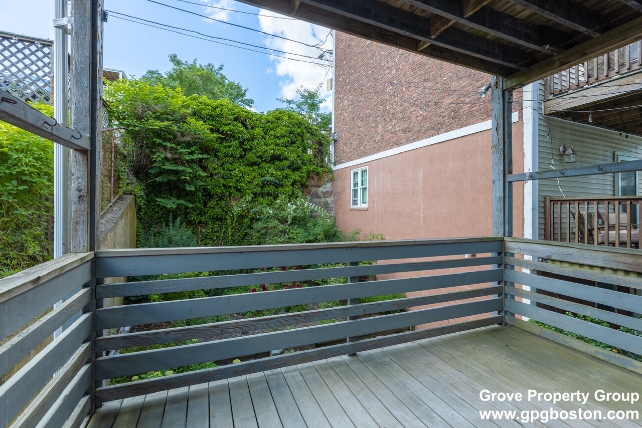 466 East 7th St, South Boston