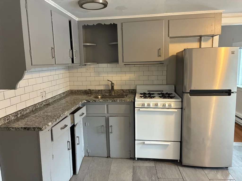 1725 Commonwealth Ave, Brighton