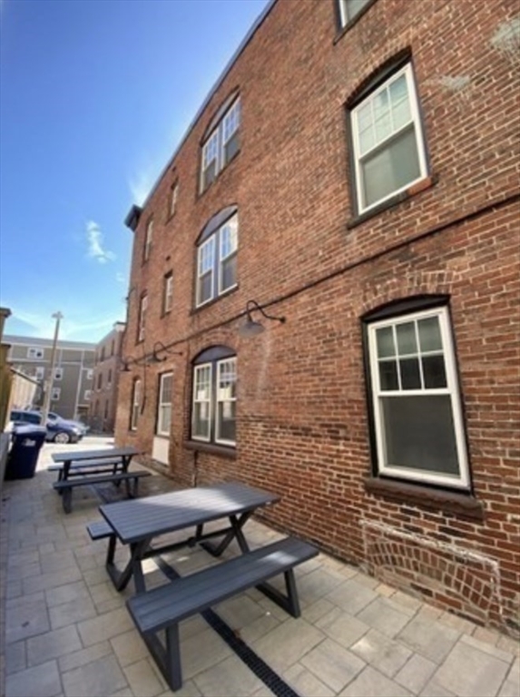 30 Montebello Rd, Jamaica Plain