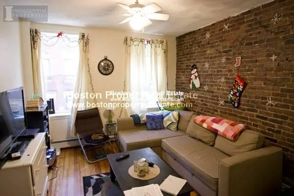 48 Garden St, Beacon Hill