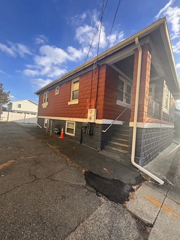 26 Rockwell Ave, Medford