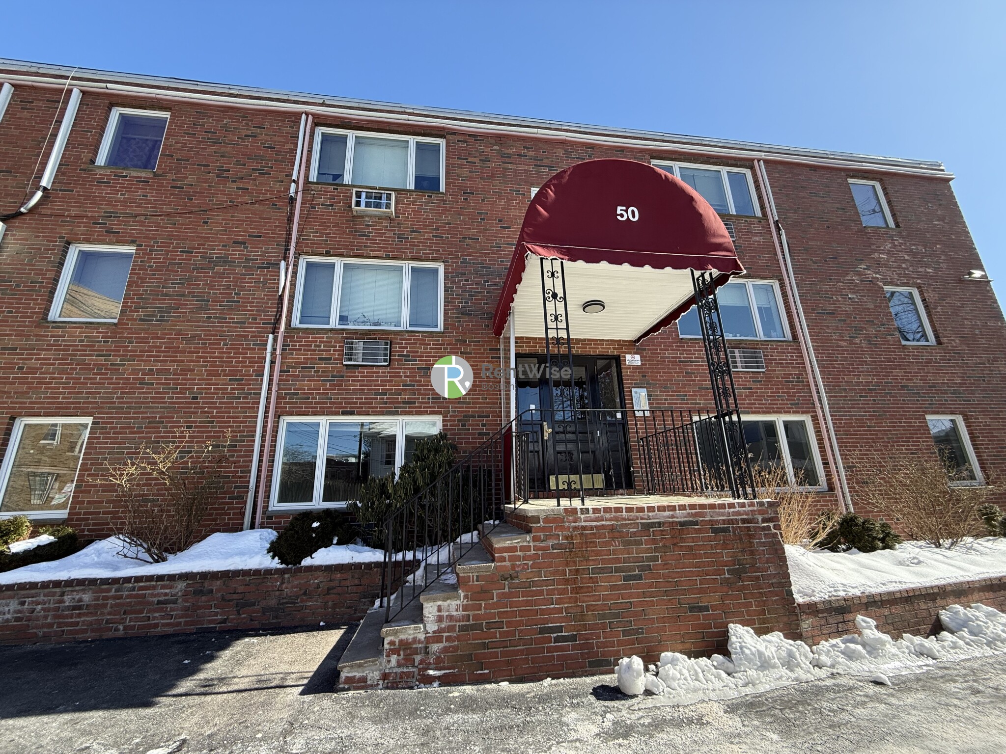 50 Evergreen St, Jamaica Plain