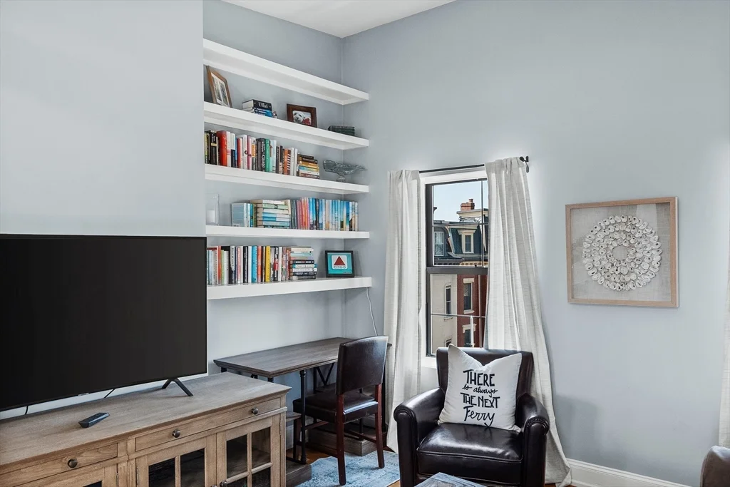 2 Monument Sq, Charlestown