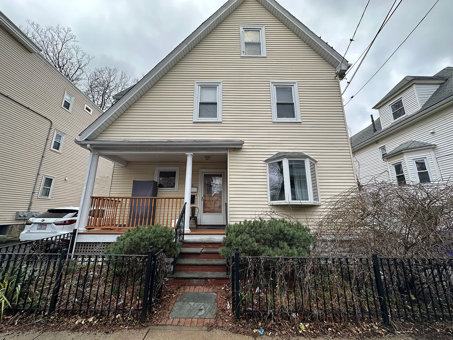 28 Montfern Ave, Brighton