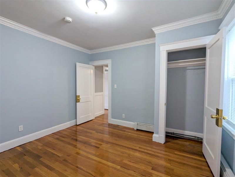 4 Edgar Ct, Winter Hill