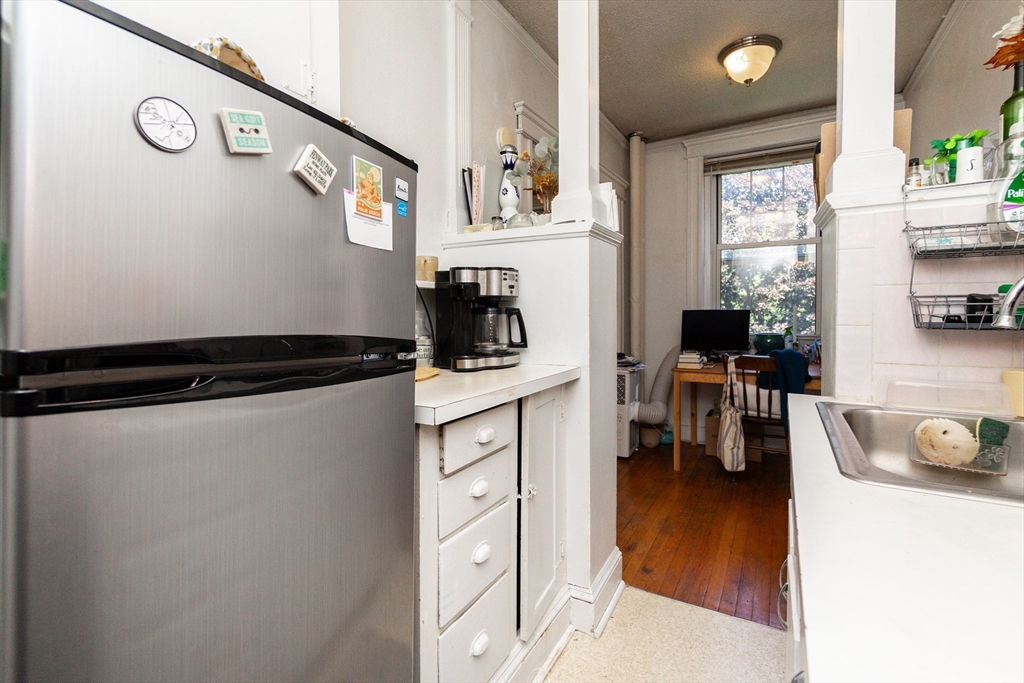 118 Riverway, Fenway