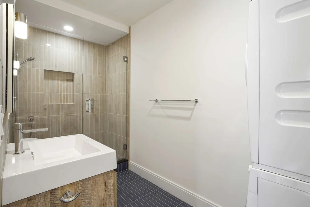 72 Beacon St, Beacon Hill