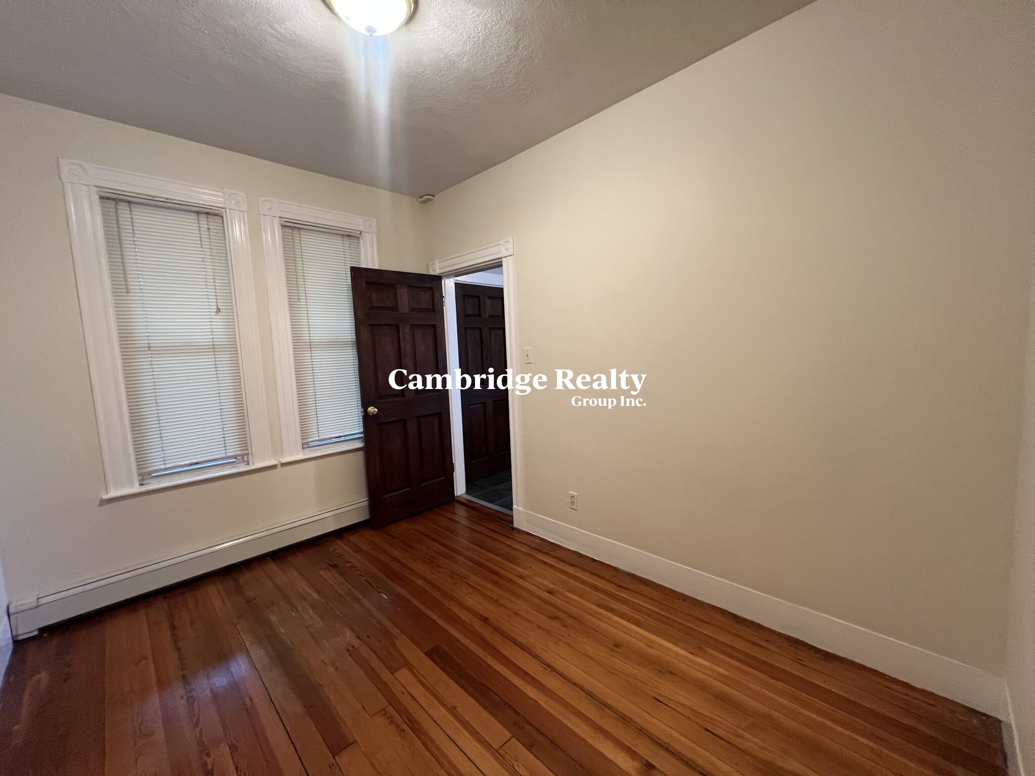 253 Washington St, The Port