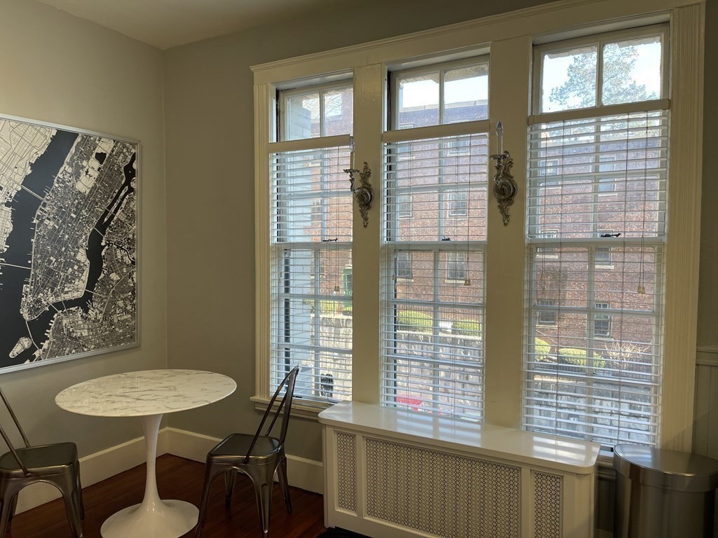 1514 Beacon St, Corey Hill