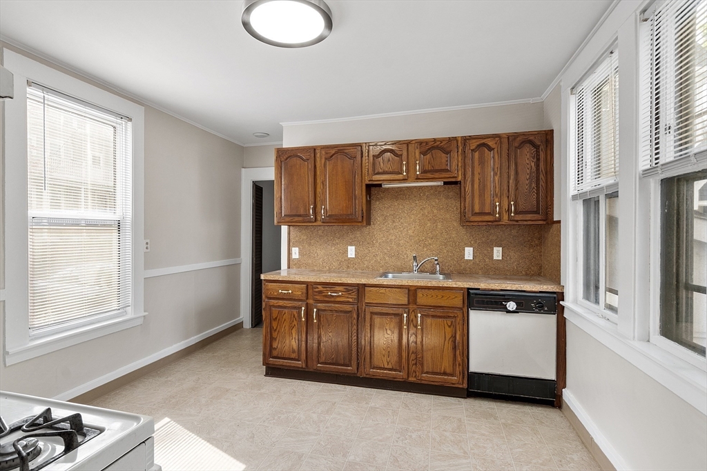 93 Upham St, Melrose