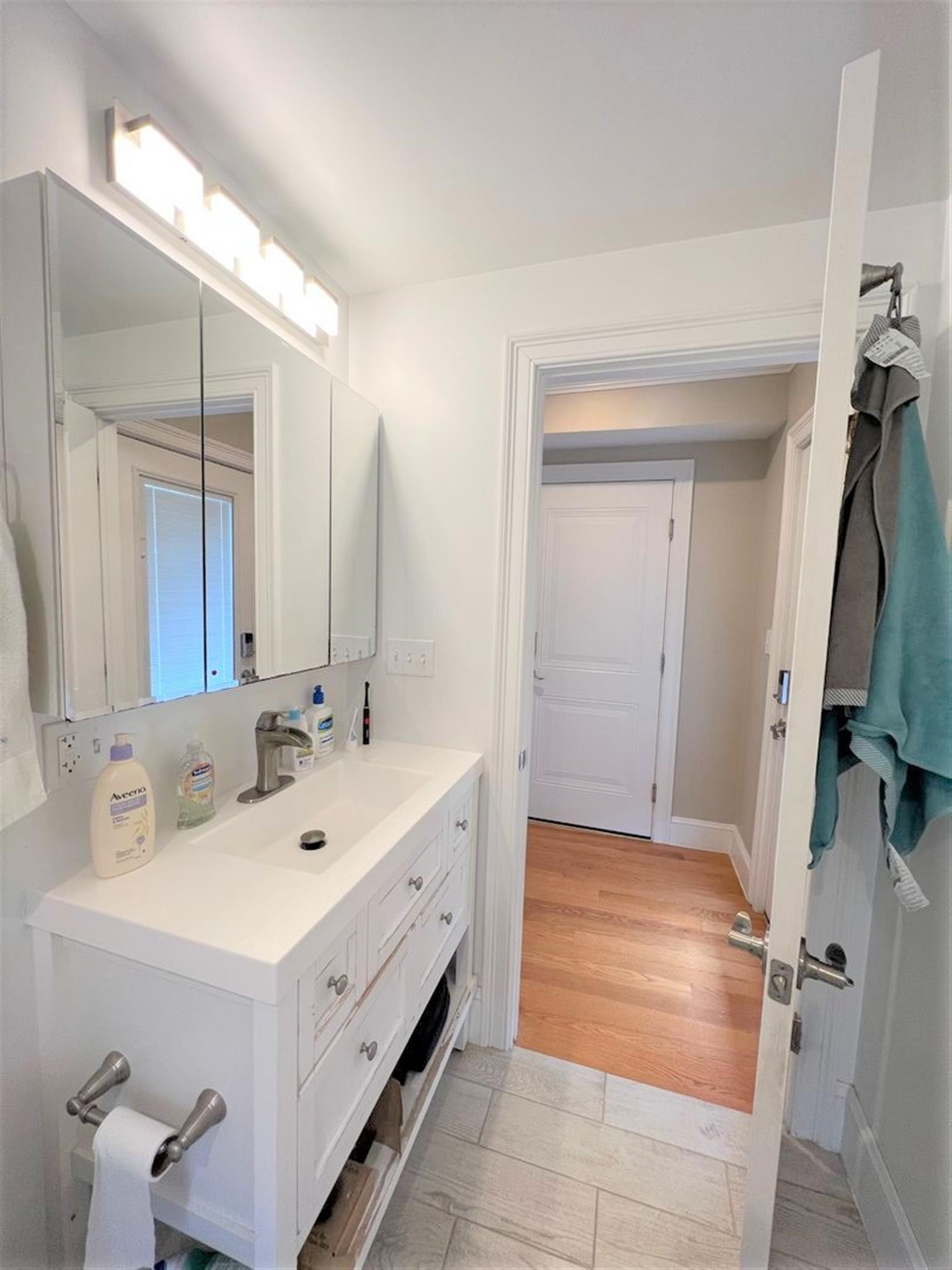 183 River St, Cambridgeport