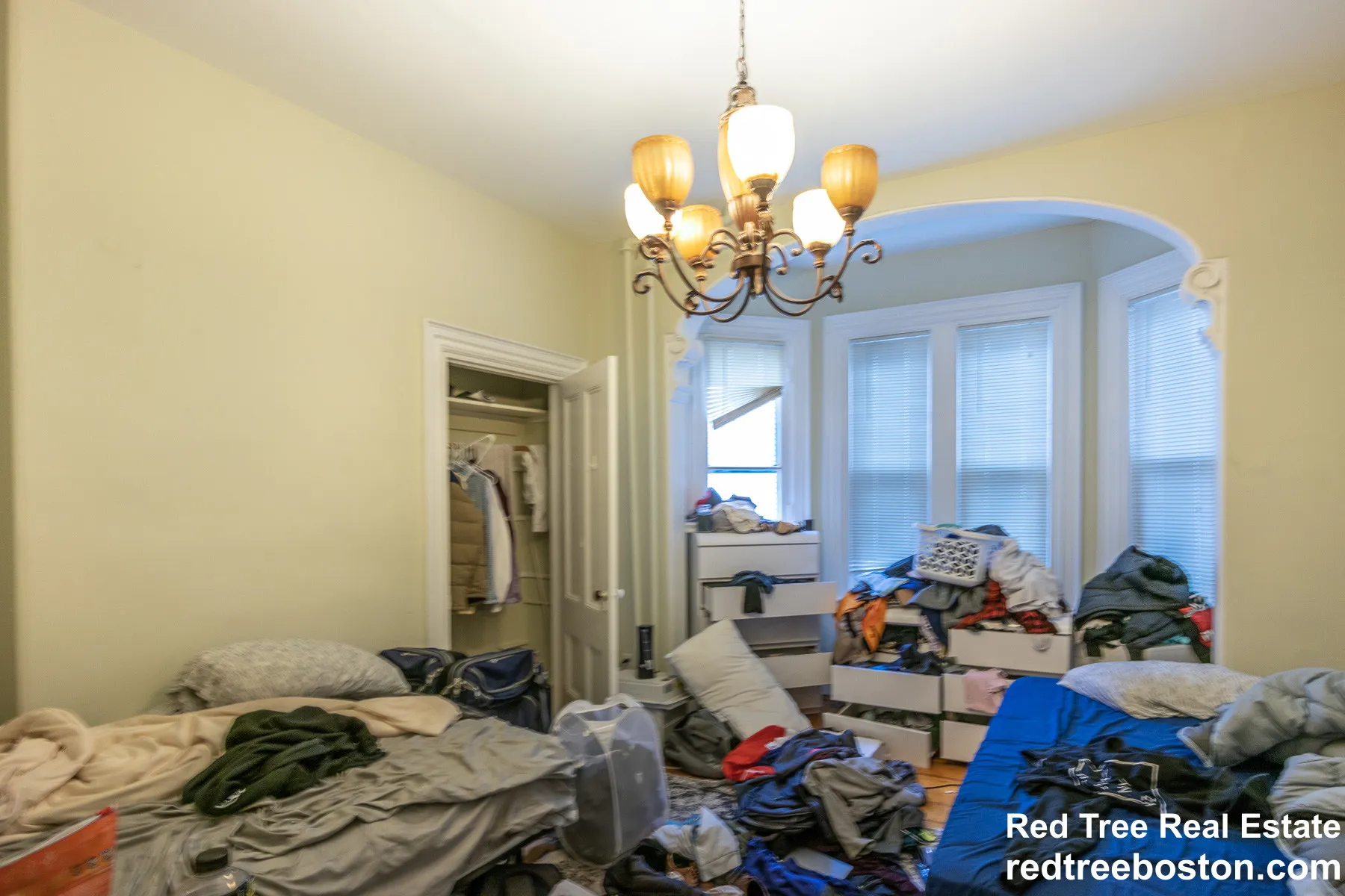 75 Alleghany St, Mission Hill