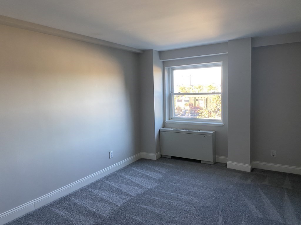 1600 Beacon, Coolidge Corner