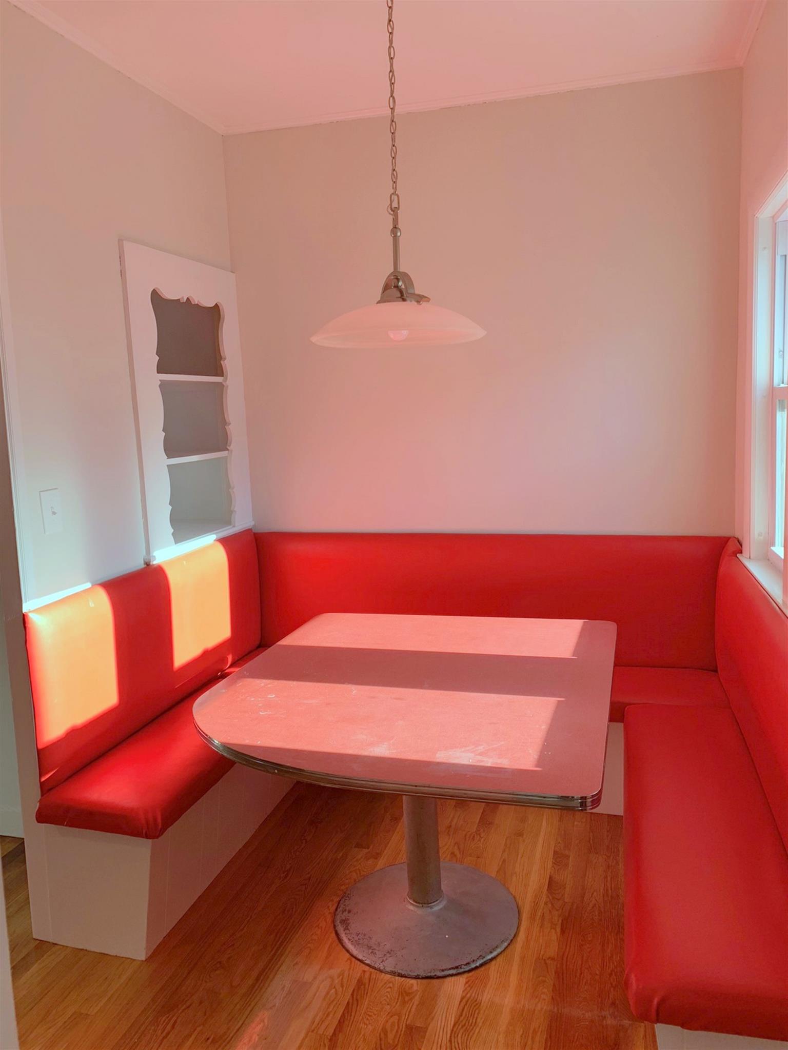 95 Cedar St, Powder House Square