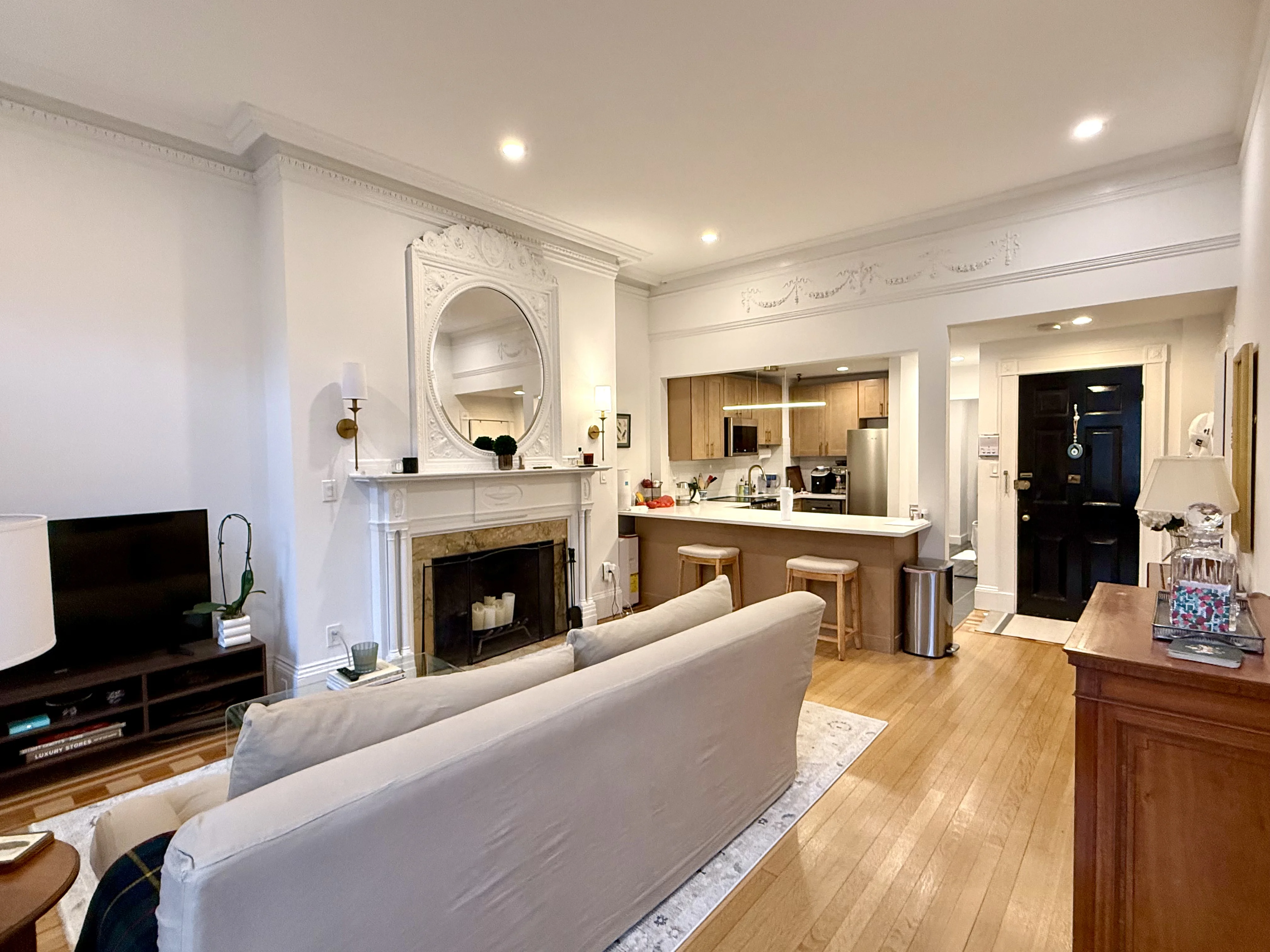 188 Marlborough St, Back Bay