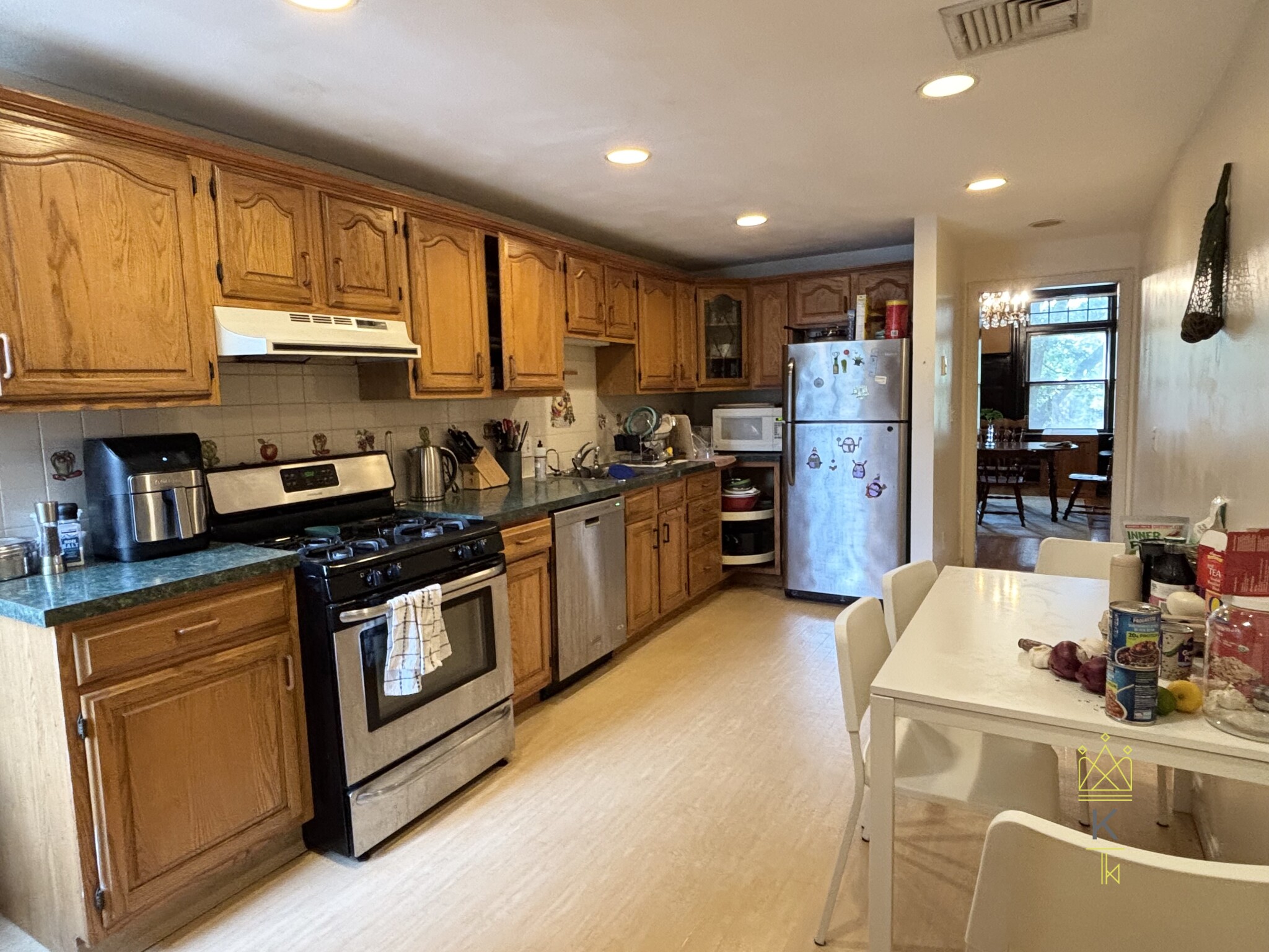 1901 Beacon St, Brookline