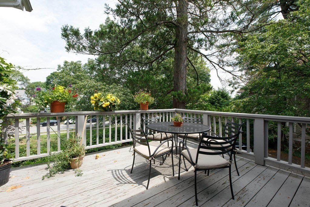 876 Beacon St, Newton Center