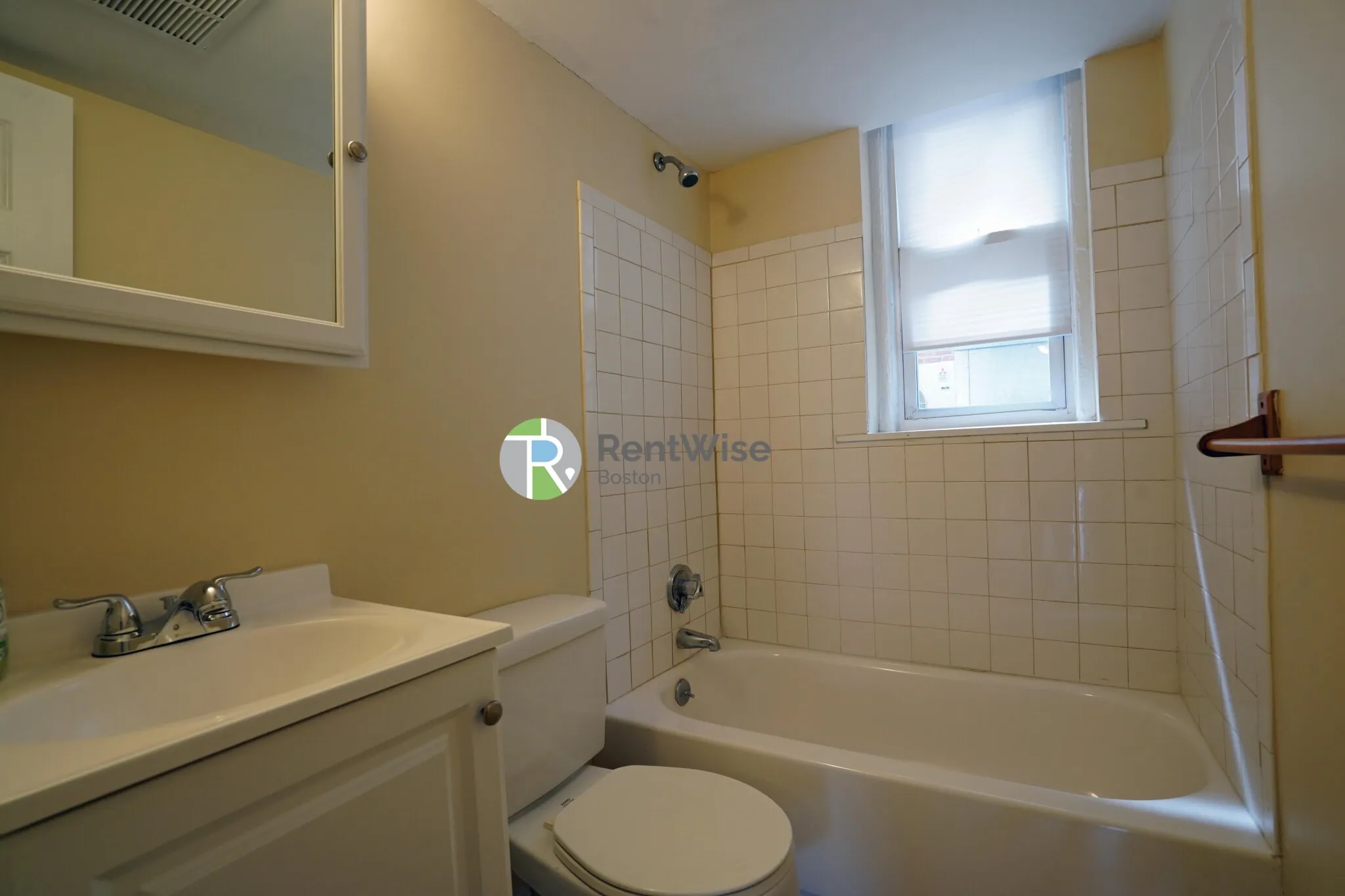 238 Cambridge St, Beacon Hill