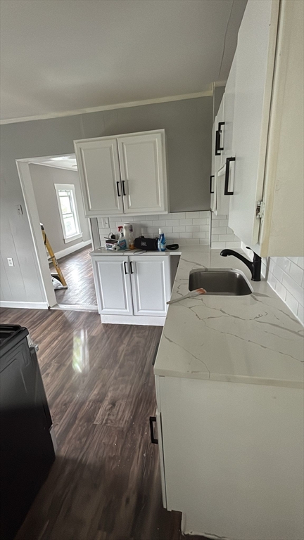 213 W Manchester St, Lowell