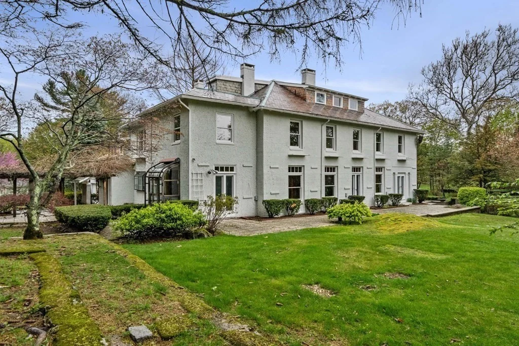 12 Summit Rd, Lexington