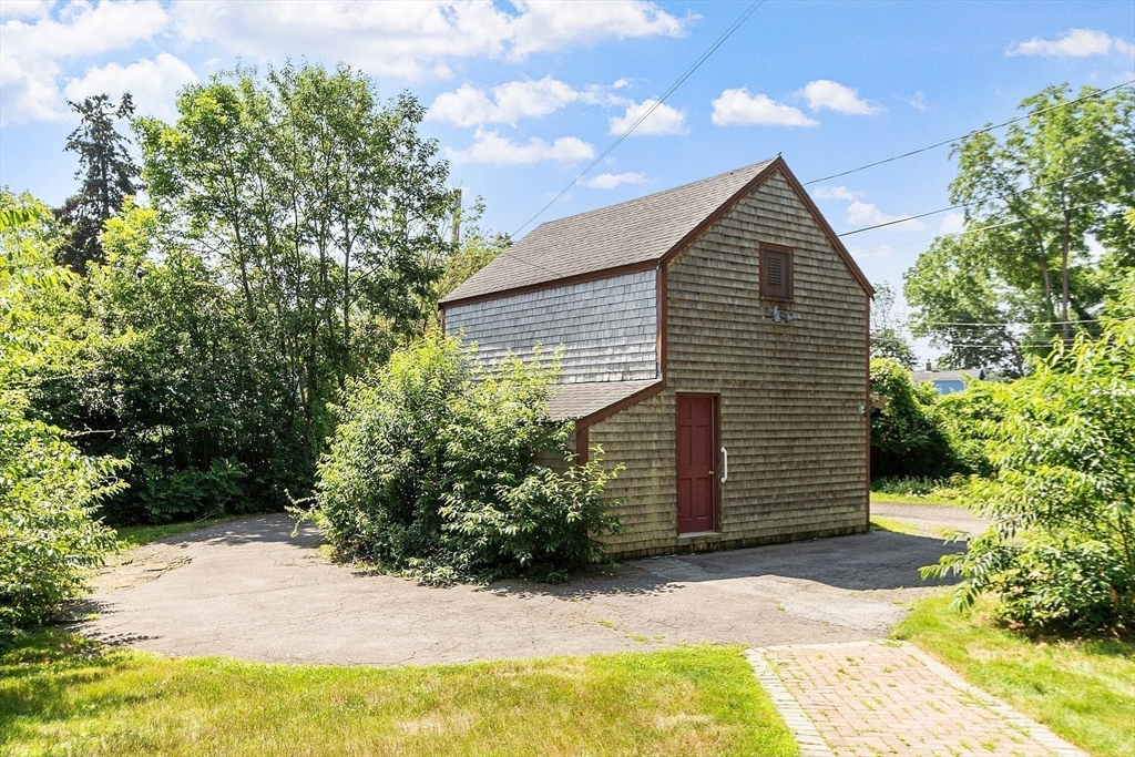 4 Lowest Ln, Rockport