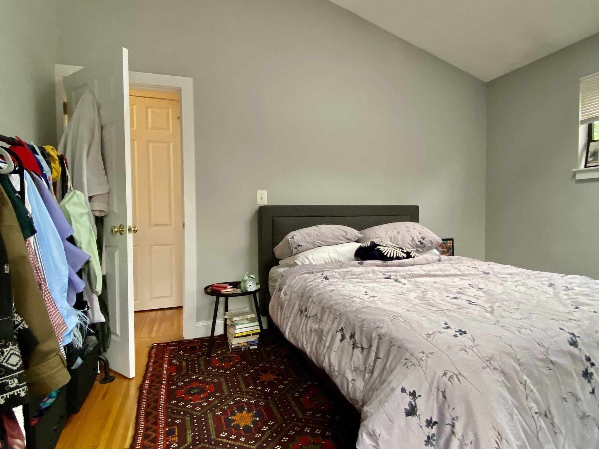 241 River St, Riverside