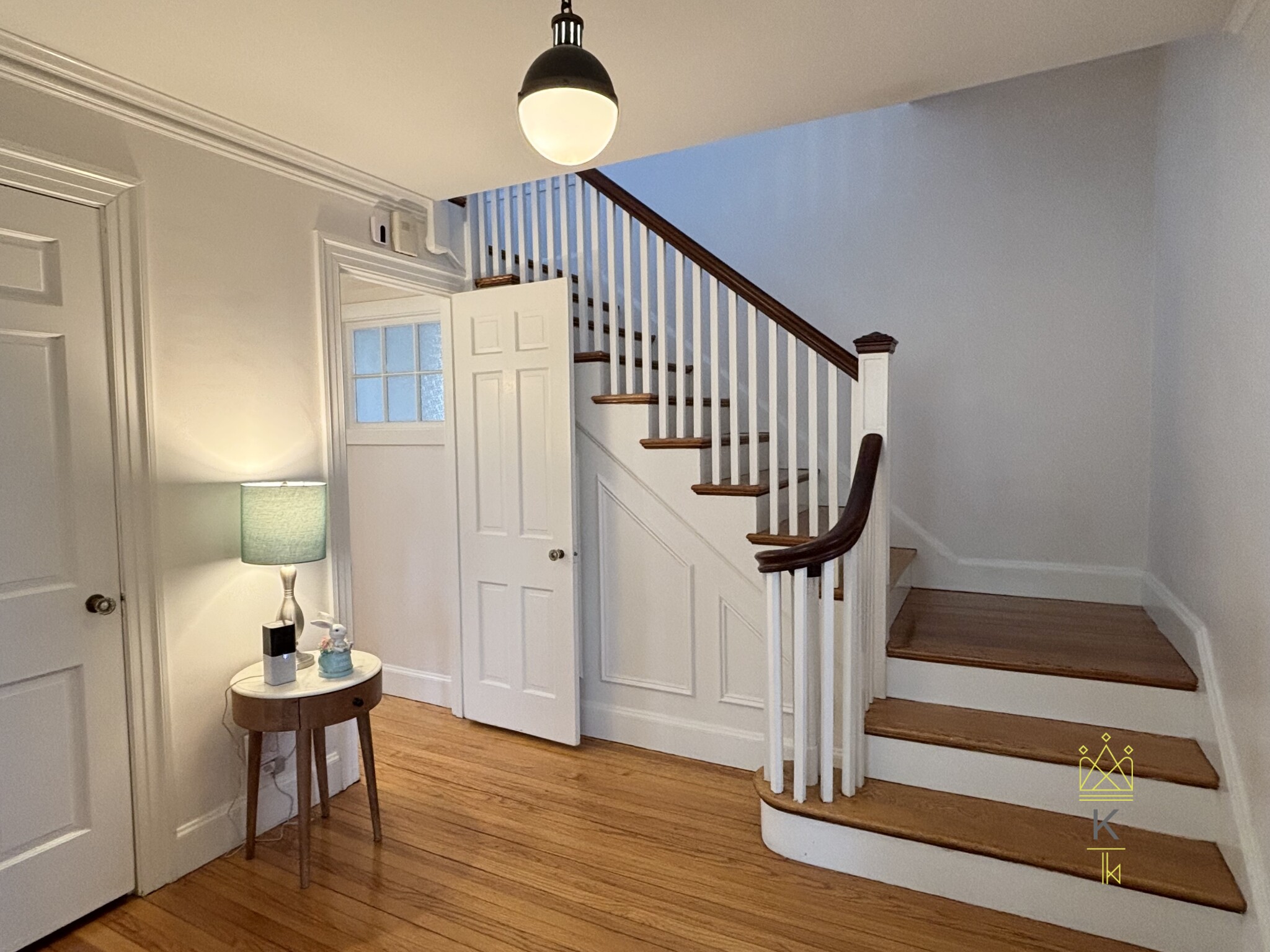 198 Wolcott Rd, Chestnut Hill