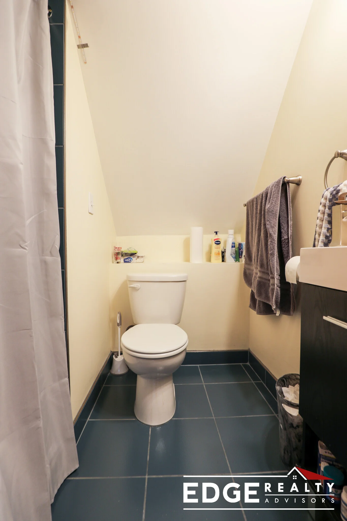 34 Bentley St, Brighton