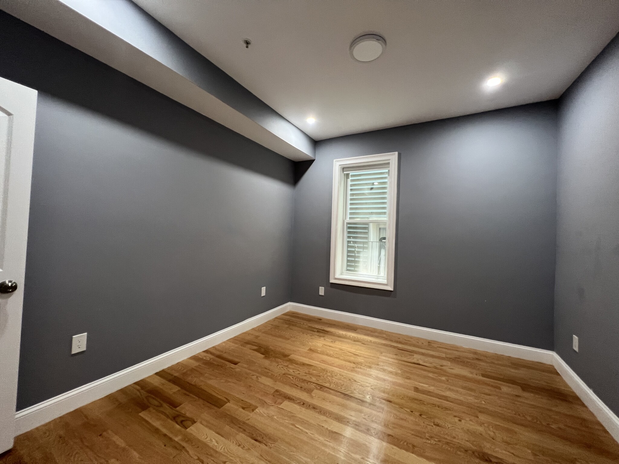 341 Cambridge St, East Cambridge