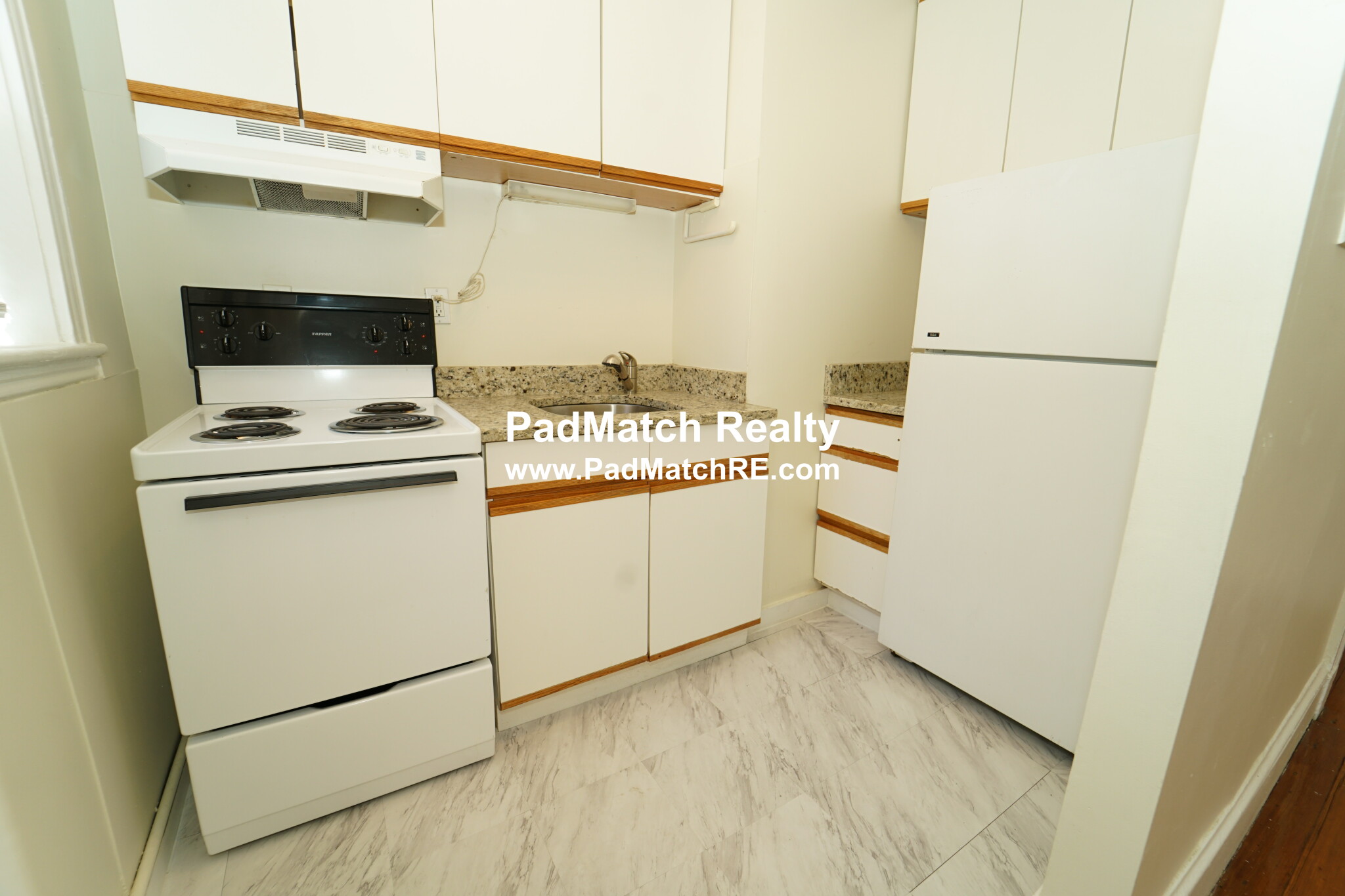 208 Winthrop Rd, Aspinwall Hill