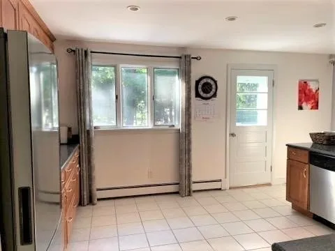 15 Sycamore Rd, Montrose