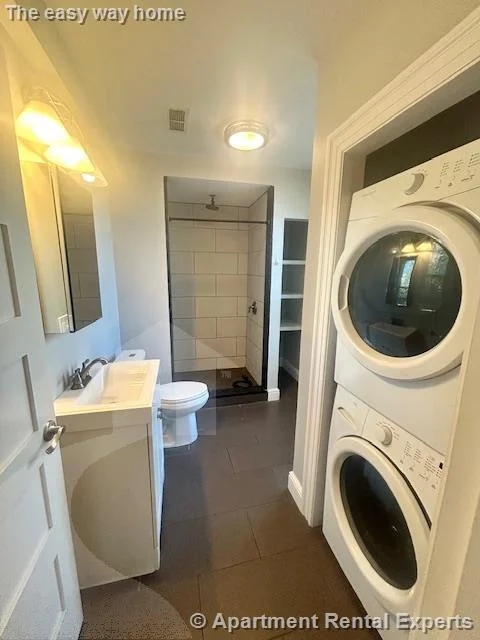 13 Pleasant St, Central Square