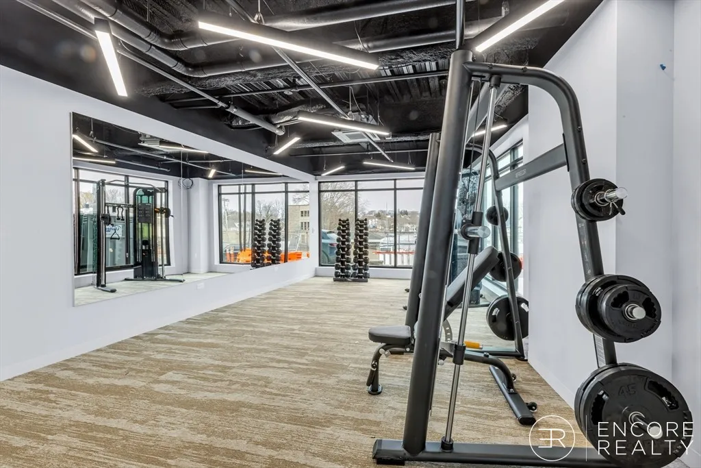 375 Cummins Highway, Roslindale