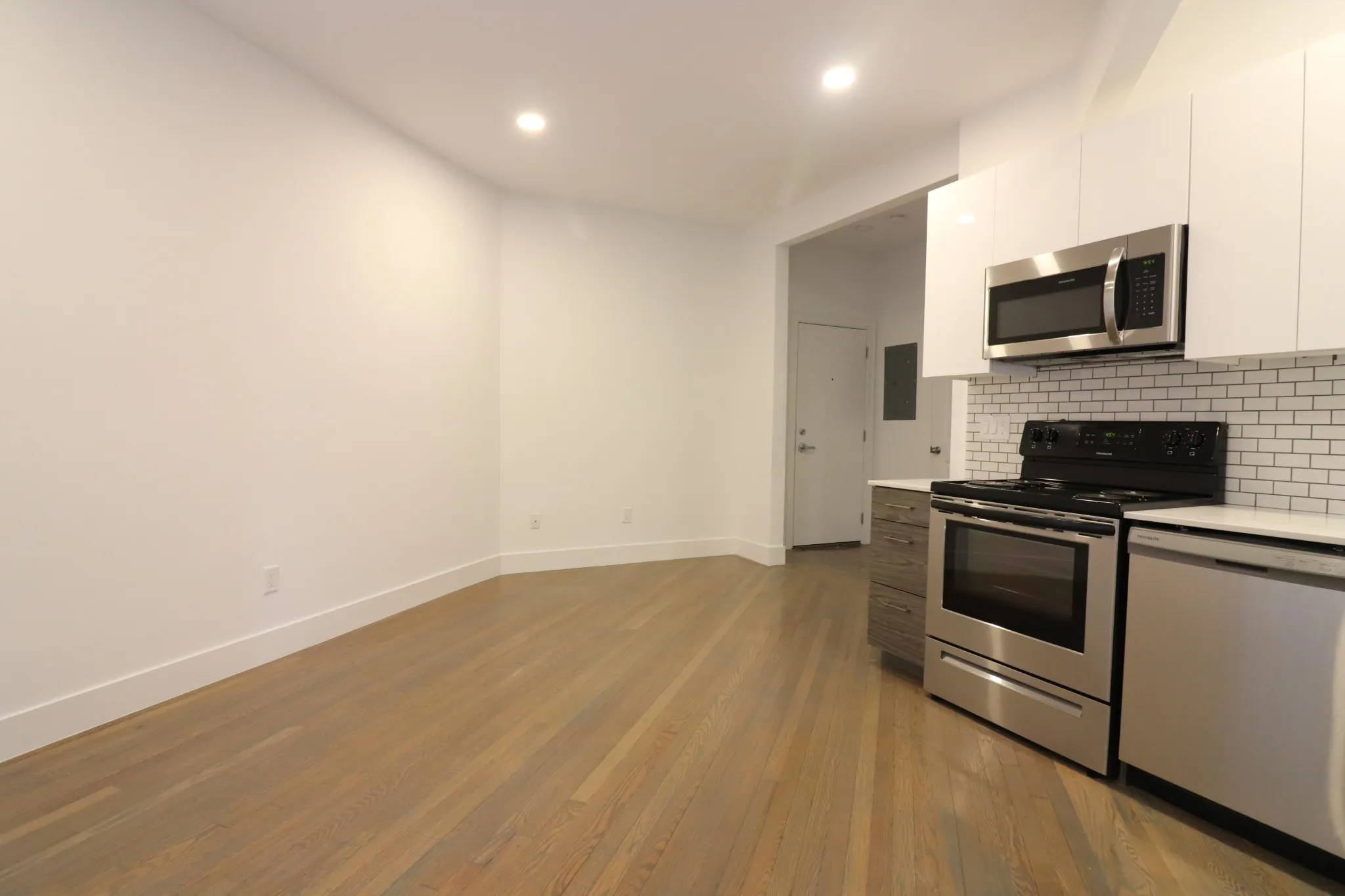 11 Queensberry St, Fenway