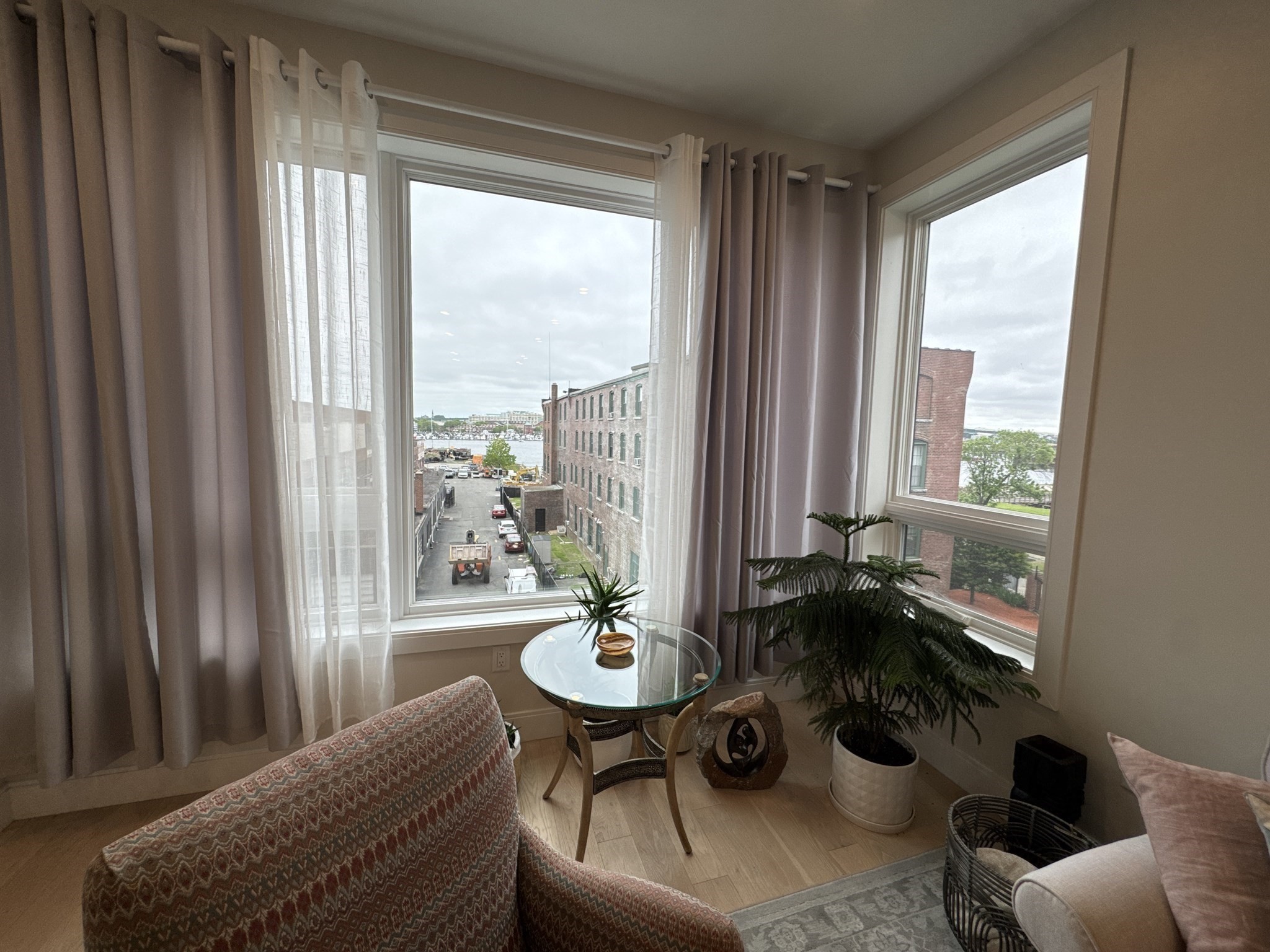 71 Border St, East Boston